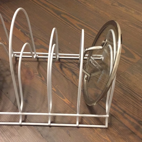 TWO STURDY WIRE CABINET ORGANIZERS - Picture 3 of 3